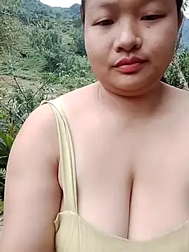 girl-babi online show from 09.24.25