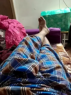 maddy3108 online show from 04.20.26