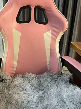 Snapshot of Orianna69 chatting on 11.29.25 Orianna69 online show from 11.29.25