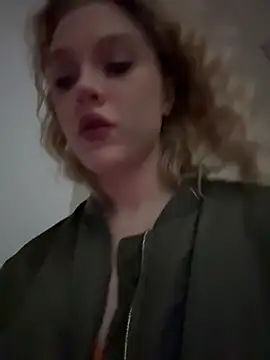 CaitlinSugar online show from 12.15.25