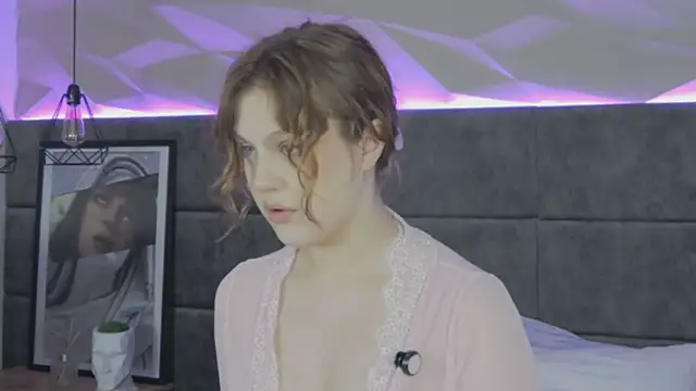 Snapshot of CaitlinSugar chatting on 05.22.26 CaitlinSugar online show from 05.22.26