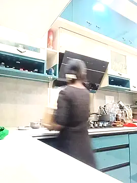 Snapshot of Sneha16 chatting on 10.12.25 Sneha16 online show from 10.12.25