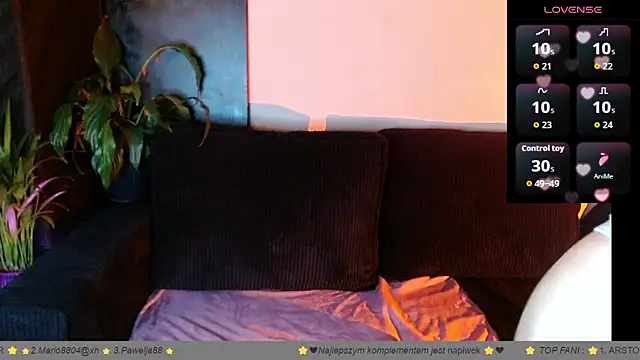   Leyla   online show from 04.07.26