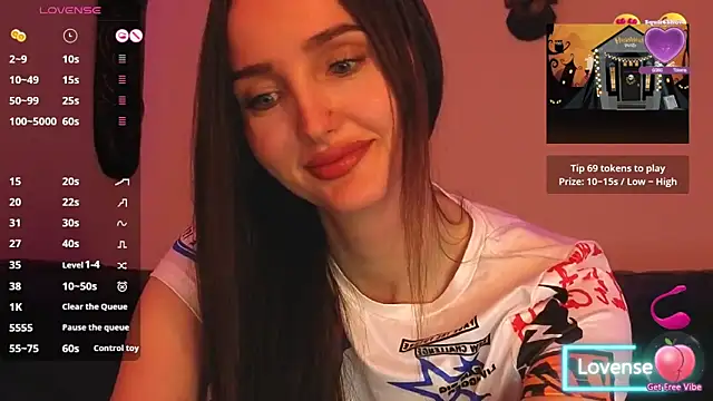 xSweetMissx online show from 11.19.25