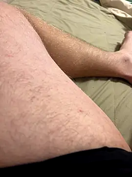 Snapshot of Garryo134 chatting on 11.13.25 Garryo134 online show from 11.13.25