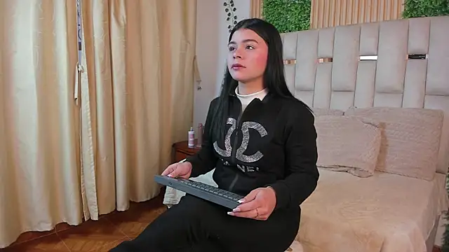 Jade Nmm online show from 01.13.26