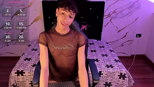 owen sexy25 online show from 09.30.25