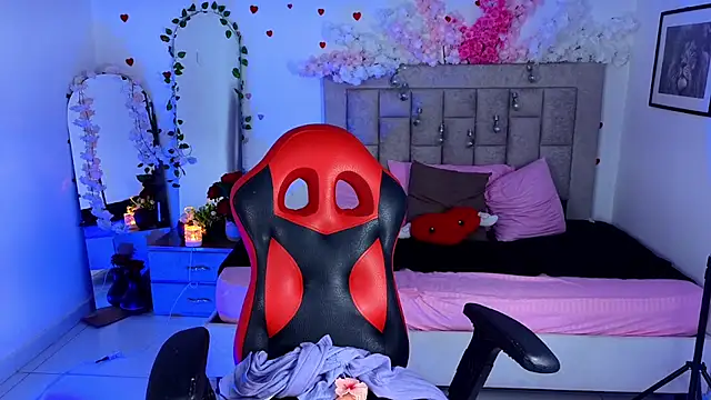 Isla rosee18 online show from 04.21.26