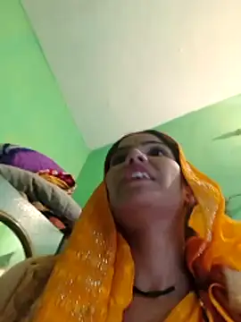 Riya jaan12 online show from 10.28.25