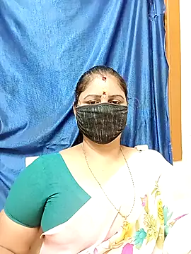 Snapshot of sushma26 chatting on 02.22.26 sushma26 online show from 02.22.26
