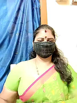 Snapshot of sushma26 chatting on 03.08.26 sushma26 online show from 03.08.26
