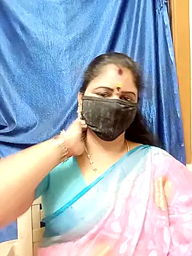 Snapshot of sushma26 chatting on 03.10.26 sushma26 online show from 03.10.26