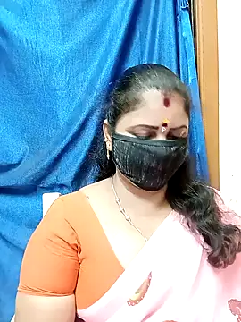 Snapshot of sushma26 chatting on 03.12.26 sushma26 online show from 03.12.26