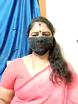 Snapshot of sushma26 chatting on 03.22.26 sushma26 online show from 03.22.26
