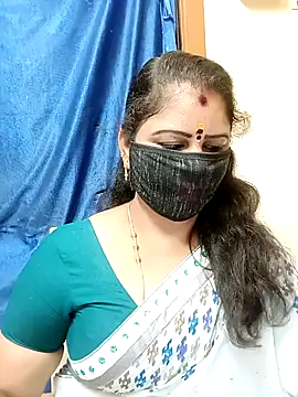 Snapshot of sushma26 chatting on 03.31.26 sushma26 online show from 03.31.26