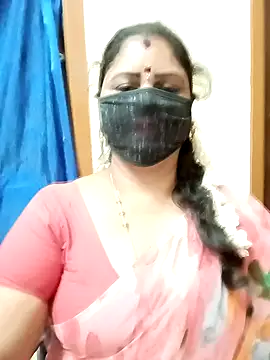 Snapshot of sushma26 chatting on 04.10.26 sushma26 online show from 04.10.26