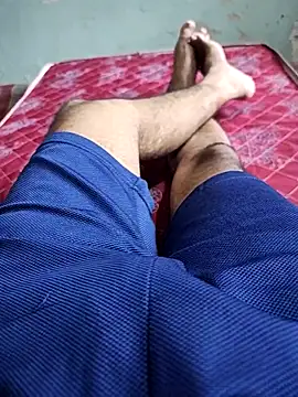 Snapshot of yournaughtysam chatting on 09.20.25 yournaughtysam online show from 09.20.25