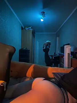 n1ghtcloud online show from 09.08.25