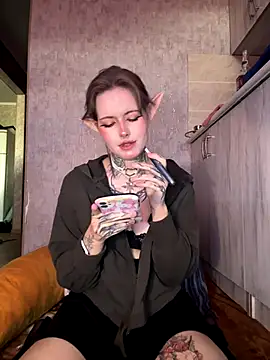 n1ghtcloud online show from 10.03.25