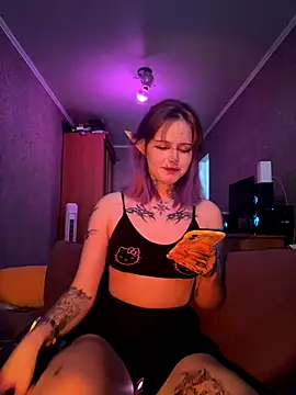 n1ghtcloud online show from 10.28.25