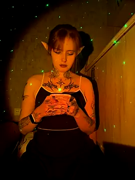 n1ghtcloud online show from 11.01.25