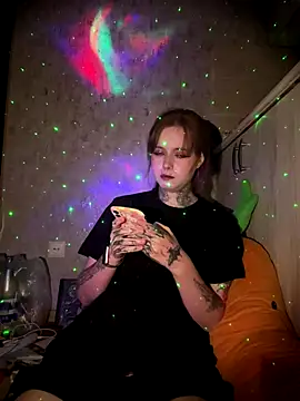 n1ghtcloud online show from 11.11.25