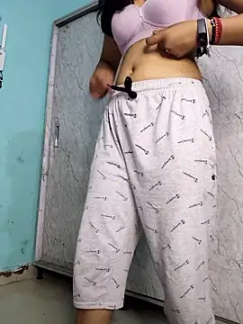 Snapshot of Nisha_cam12 chatting on 10.05.25 Nisha cam12 online show from 10.05.25