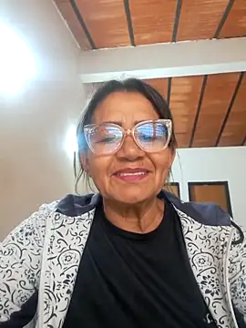 Vickysweeeettt online show from 04.16.26