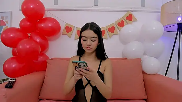 scarletross  online show from 02.13.26