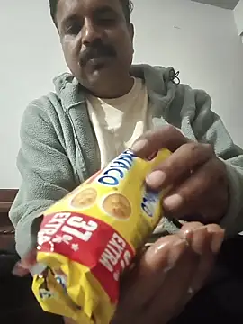 vardh033 online show from 12.17.25