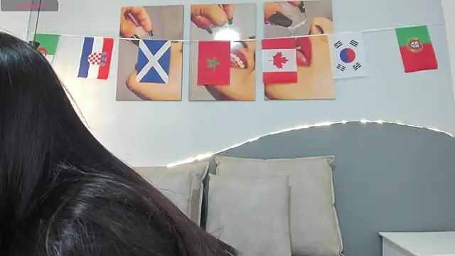 Snapshot of Sara_mora_ chatting on 07.17.26 Sara mora online show from 07.17.26
