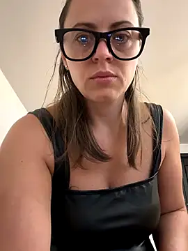 ladywithbigass online show from 09.15.25