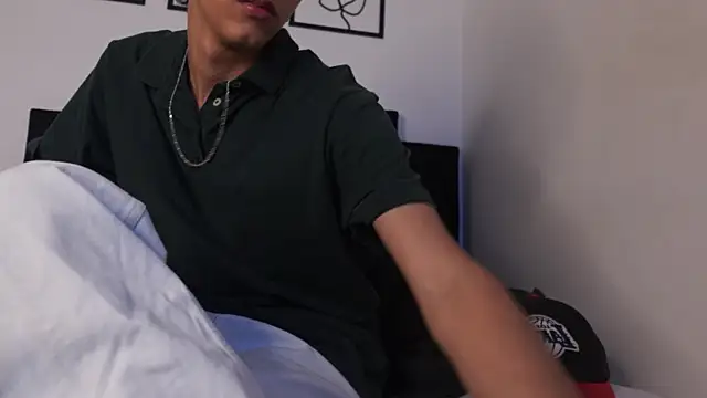 alexmark  online show from 02.25.26