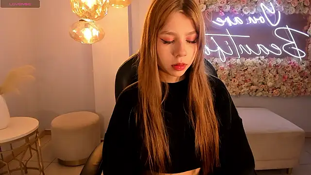 TiffannySins online show from 03.01.26