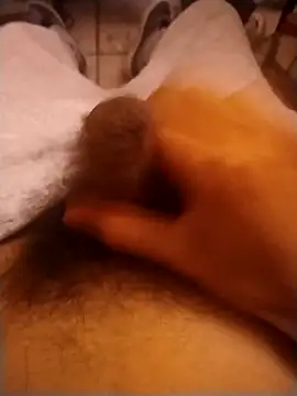 Snapshot of IncompatibleBean41 chatting on 10.30.25 IncompatibleBean41 online show from 10.30.25