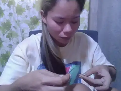 Sweeetgurll online show from 09.30.25