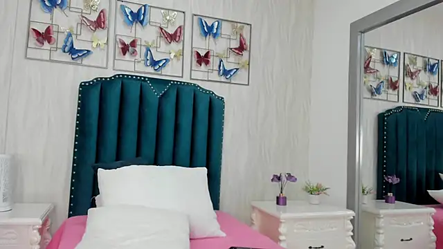 Alison Carde05 online show from 11.28.25