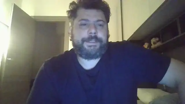 giuseppelovisi85 online show from 10.14.25