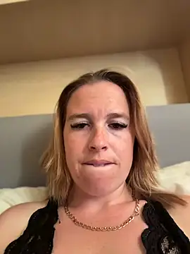 Snapshot of amberrose094 chatting on 06.25.26 amberrose094 online show from 06.25.26