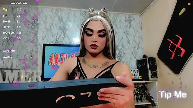 Natasha clifford online show from 02.09.26