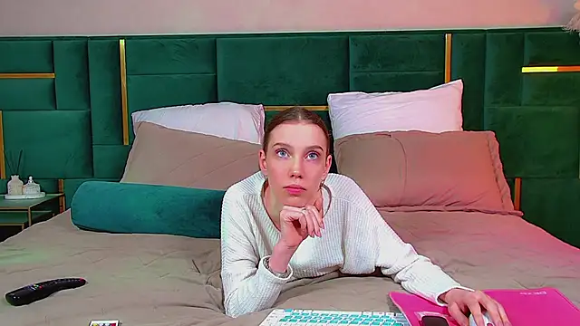 VeronicaVances online show from 05.28.26