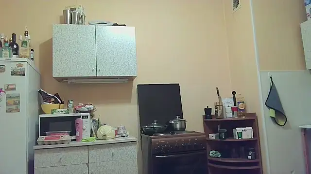 Lucy Divine online show from 09.23.25