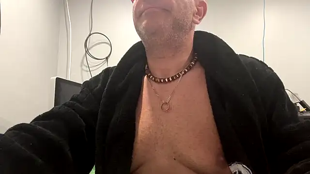 frankyjones8989 online show from 11.22.25