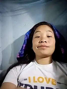 Milan6789 online show from 11.16.25