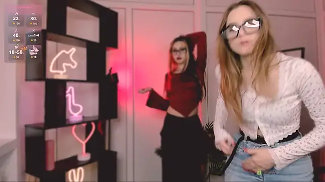 luna tin online show from 10.18.25