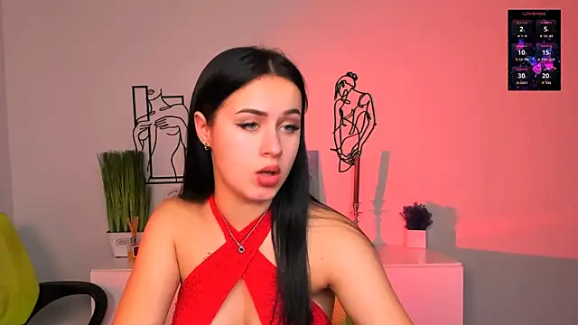 luna tin online show from 10.25.25