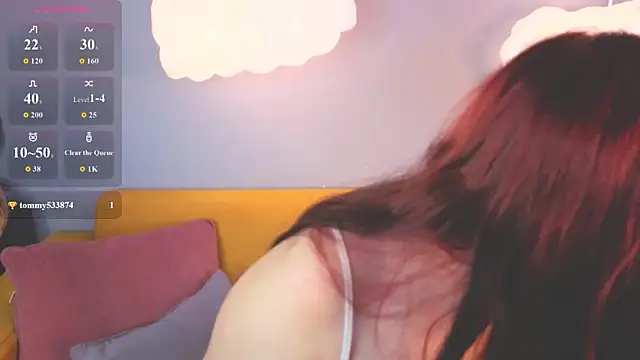 Snapshot of Alis_Platt chatting on 07.18.26 Alis Platt online show from 07.18.26