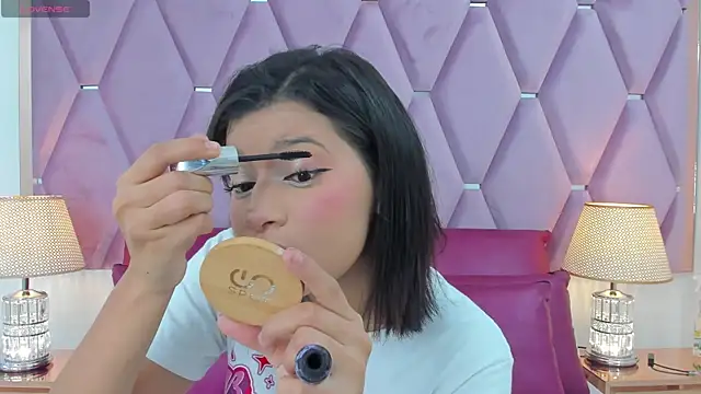 MaskedGirl  online show from 11.28.25