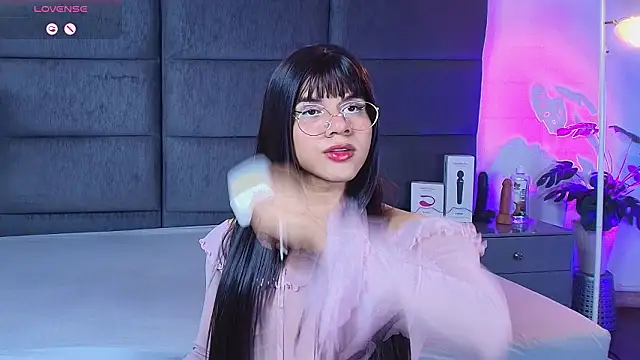 Slenna Moon online show from 02.26.26