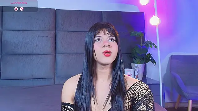 Slenna Moon online show from 04.20.26